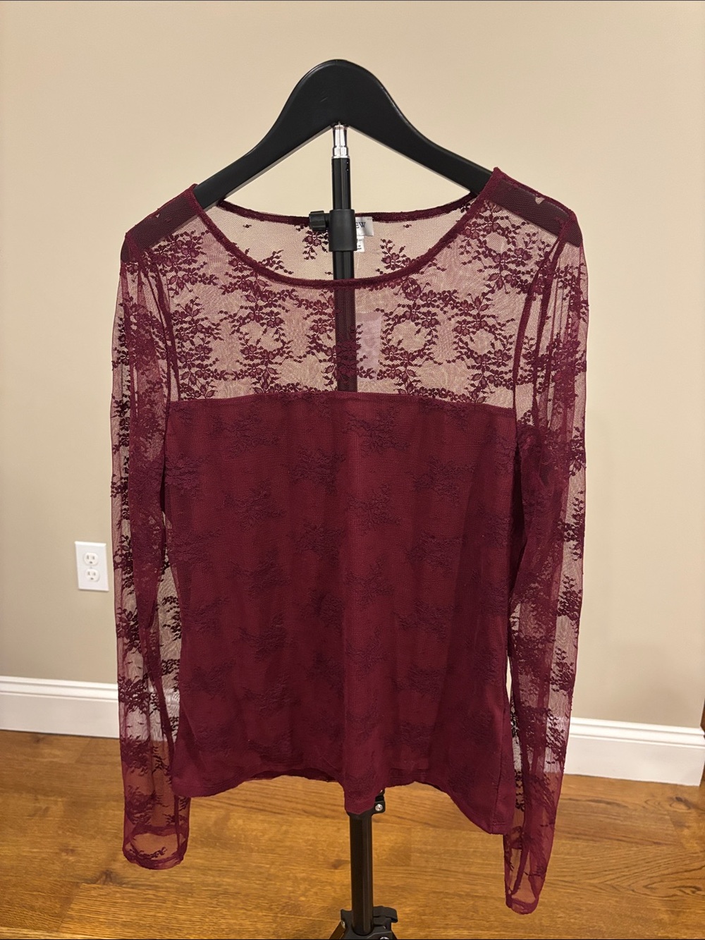 I Crew Factory Women's Lace Long-Sleeve Top in Burgundy NWT